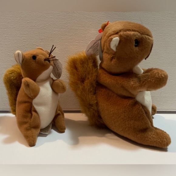 Ty Beanie Babies Nuts The Squirrel PVC Pellets RARE Retired 1996 4th Gen - Picture 10 of 12